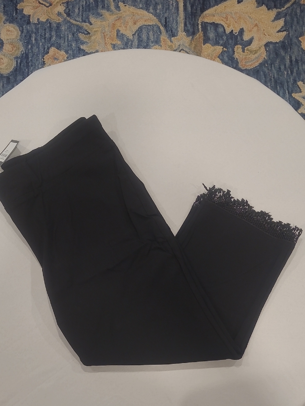 AVENUE Capri Stretch Lace. 18/20. Black. NWT!